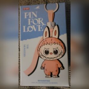 Labubu Pin For Love
